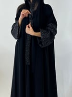 عبايه اكمام جاكار