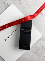 شنطه كبيره جفنشي + شنطه مكياج+ عطر