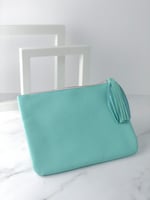 شنطة مكياج برجوا+ عدة اظافر