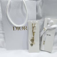 2 سلسال ديور مع بوكس مغلف وكيس