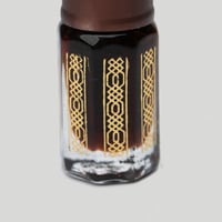 دهن عود سيوفي