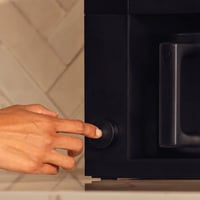 ايدين محضرة القهوة الذكية من فيلو