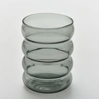 كوب التموج الزجاجي - 300 مل-رمادي