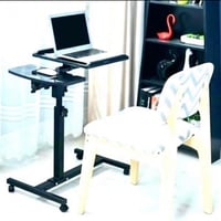 طاولة لابتوب تحكم حسب الحاجة لون أسود