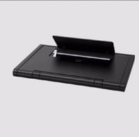 مكبر شاشة الجوال بقاعدة