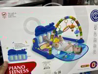 مفرش طفل مع تعلوقة ألعاب لون أزرق