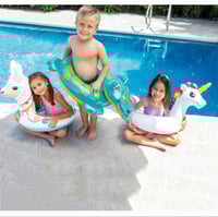 عوامة مسبح للأطفال