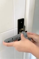 مسكة للباب بلاستك