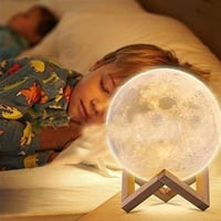 كرة القمر المضيئ