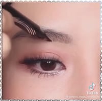 قلم مع فرشاة تحديد الذقن لون اسود