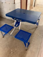 طاولة رحلات قابلة للطي