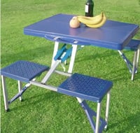 طاولة رحلات قابلة للطي