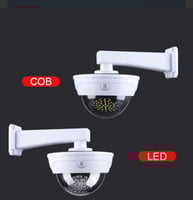 كاميرا وهمية مع اضاءة بالطاقة الشمسية