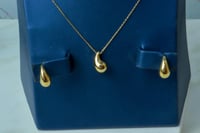 طقم ذهب البوتيقاء عيار 18 وزن 6.1 جرام