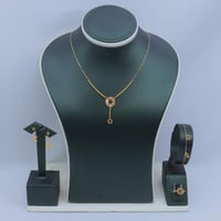 طقم ذهب عيار 21 وزن 3.66 جرام