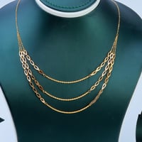 طقم ذهب ثلاثة دور عيار 21 وزن 3.7 جرام