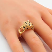 خاتم ذهب عيار 18 بانثر ماستر وزن 5.12 جرام – تصميم...