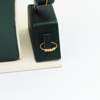 طقم ذهب عيار 21 وزن 7.39 جرام-تصميم تعليقة طويلة ب...