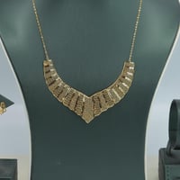 طقم ذهب عيار 21 وزن 10.44 جرام