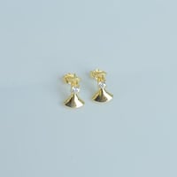 حلق ذهب بناتي عيار 18 وزن 1.02 جرام