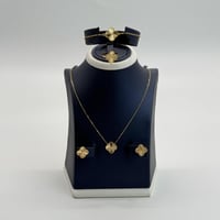 طقم ذهب الفان كليف عيار 21 وزن 7.9 جرام