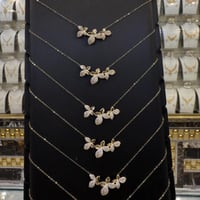 عقد الباسكال تصميم الماسي عيار 18