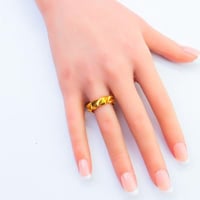 دبلة ذهب عيار 21 تصميم أمواج وزن 2.57 جرام – فخامة...