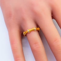 دبلة ذهب عيار 21 تصميم إيطالي وزن 2.3 جرام – أناقة...