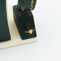 طقم ذهب ناعم عيار 21 بوزن 2.94 جرام - تصميم تعليقة...