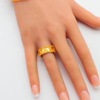 سوارة مع خاتم ذهب ديور عيار 21 وزن 19.66 جرام بتصم...