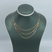 عقد ذهب المبروم ثلاثة دور عيار 21 وزن 2.42 جرام