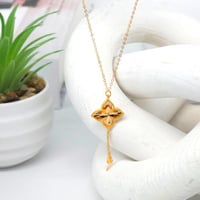 سلسال الكوين ذهب عيار 21 وزن 2.5 جرام