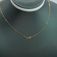 عقد ذهب الفان كليف عيار 21 وزن 1.9 جرام