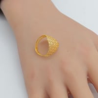 خاتم ذهب عيار 21 وزن 2.2 جرام