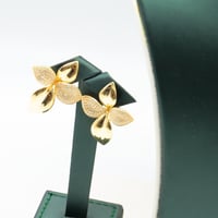 طقم ذهب الباسكال سوبر ماستر عيار 18 –بوزن 18.56 جر...