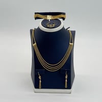 طقم ذهب المبروم اربعه دور عيار 21 وزن 12.1 جرام