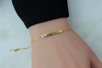 اسوارة ذهب عيار 18 صافية بوزن 1.7 جرام - لأناقة دا...