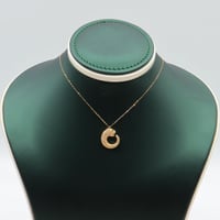 عقد ذهب البانثر تصميم الماسي عيار 18 وزن 2.1 جرام