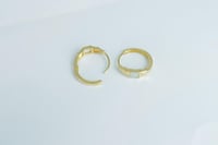 حلق ذهب دائري عيار 18 وزن 1.6 جرام - ملون