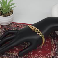 اسوارة جنزير ذهب عيار 21 مميزة وزن 12.3 جرام