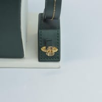 طقم ذهب عيار 21 وزن 10.44 جرام