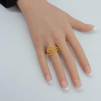 خاتم ذهب عيار 21 فاخر – وزن 3.53 جرام بتصميم أنيق