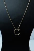 سلسال ذهب طويل تصميم مسمار الماسي عيار 18 وزن 2.5...