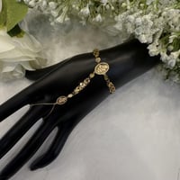 كف ذهب نواعم تصميم السبيكة البيضاوي عيار 18