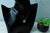 سلسال حلقات الشومية ذهب أبيض عيار 18 وزن 3.4 جرام