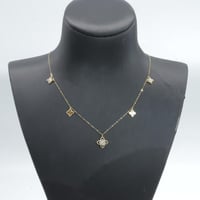 تشوكر ذهب نواعم تصميم الماسي عيار 18 وزن 1.15 جرام