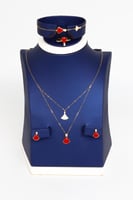 طقم بولغارى ذهب دورين تصميم الماس عيار 18 باللون ا...