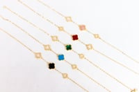 اساور فان كليف ذهب ملونه تصميم الماسي عيار 18 وزن...