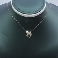 سلسال ذهب عيار 18 لمسة الألماس الراقية وزن 1.29 جر...