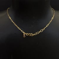 عقد ذهب تصميم ترندي عيار 18 وزن 2.9 جرام